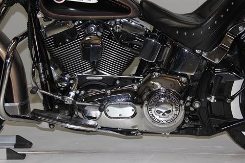 2004 Harley-Davidson FLSTC/FLSTCI Heritage Softail® Classic in Pittsfield, Massachusetts - Photo 19