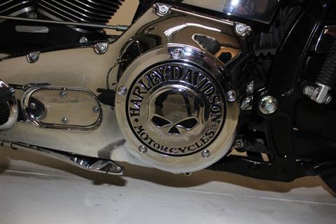 2004 Harley-Davidson FLSTC/FLSTCI Heritage Softail® Classic in Pittsfield, Massachusetts - Photo 18
