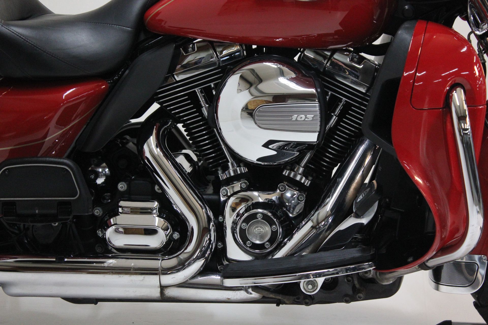 2014 Harley-Davidson Electra Glide® Ultra Classic® in Pittsfield, Massachusetts - Photo 13