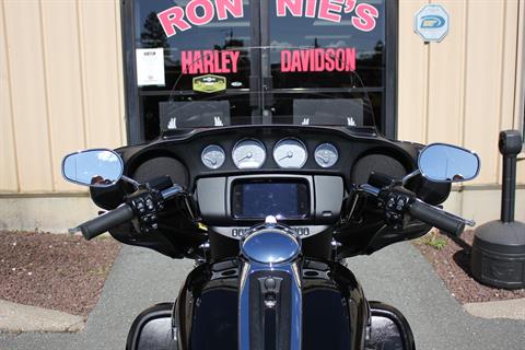 2020 Harley-Davidson Tri Glide® Ultra in Pittsfield, Massachusetts - Photo 9