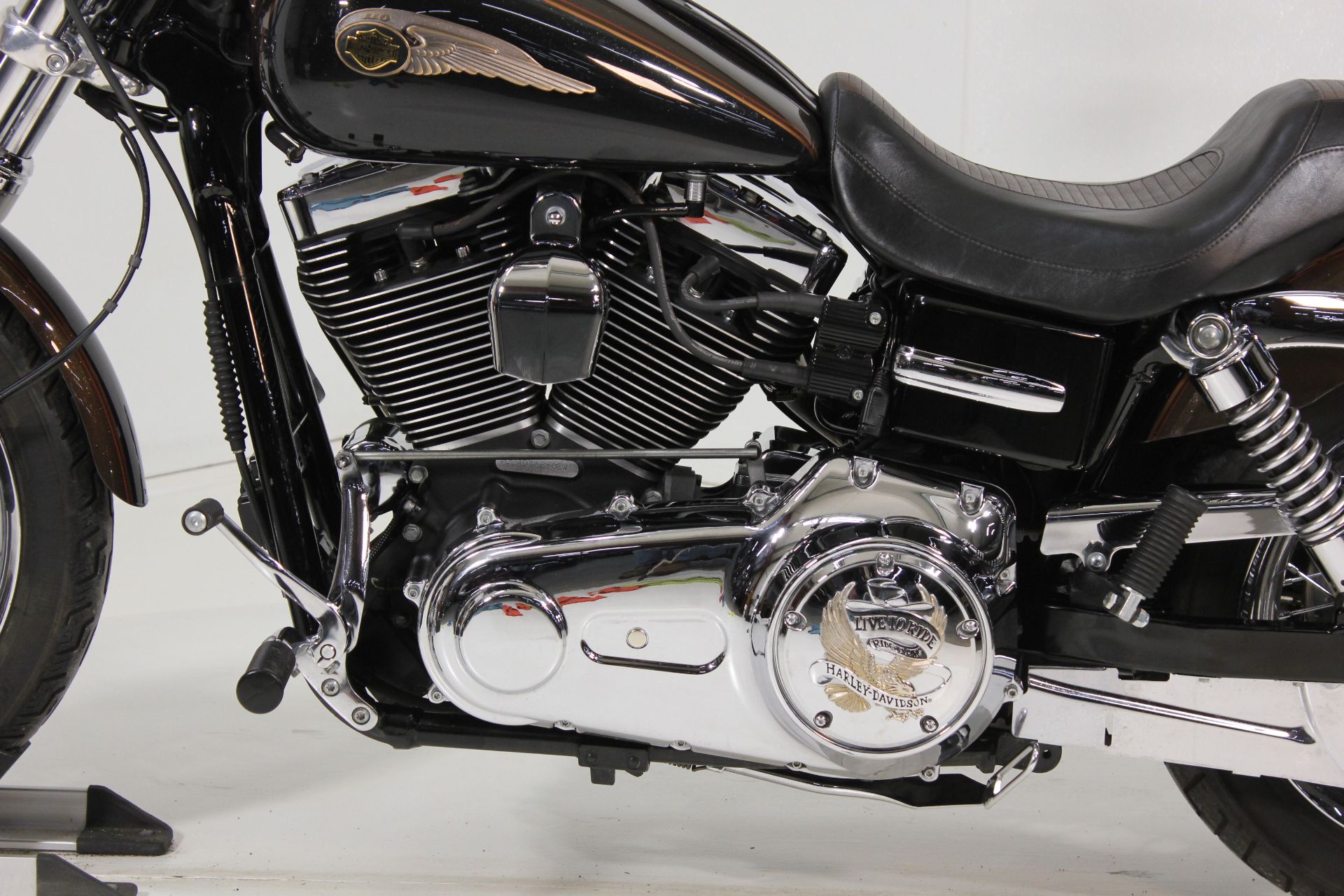 2013 Harley-Davidson Dyna® Super Glide® Custom 110th Anniversary Edition in Pittsfield, Massachusetts - Photo 14