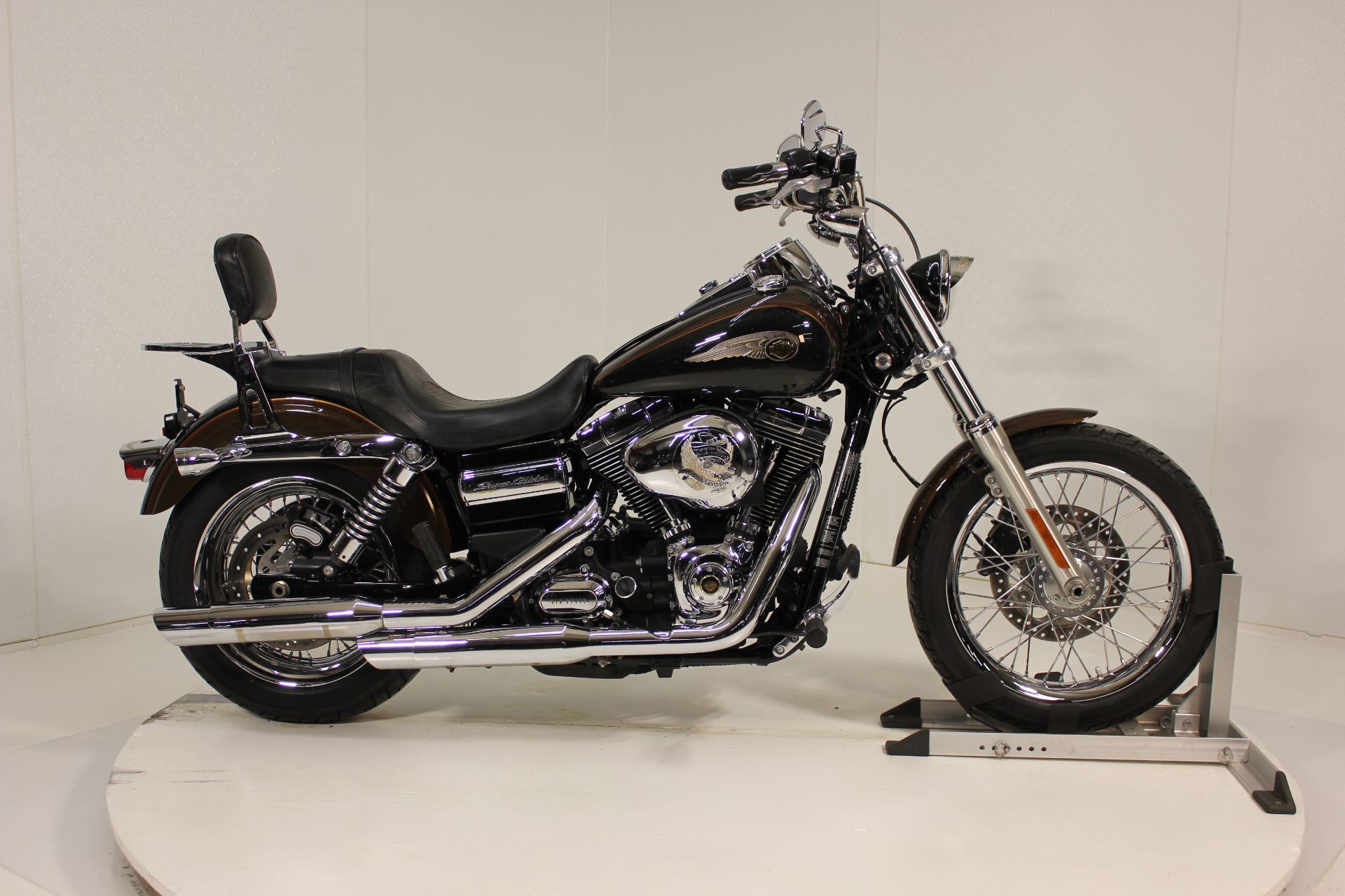2013 Harley-Davidson Dyna® Super Glide® Custom 110th Anniversary Edition in Pittsfield, Massachusetts - Photo 5