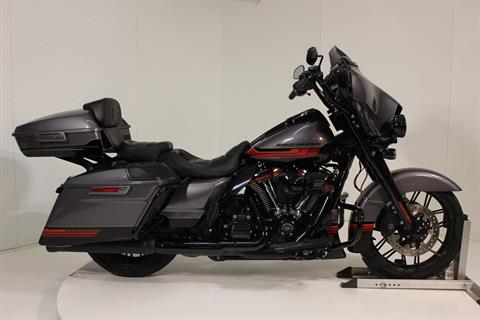 2020 Harley-Davidson CVO™ Street Glide® in Pittsfield, Massachusetts - Photo 5
