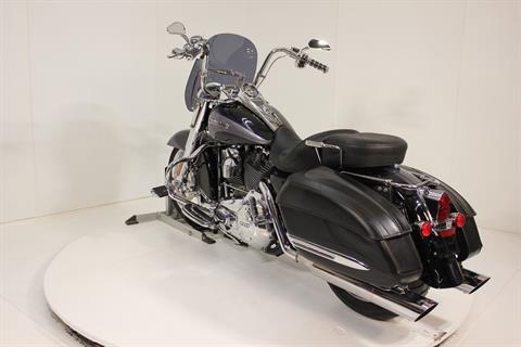 2008 Harley-Davidson CVO™ Screamin' Eagle® Road King® in Pittsfield, Massachusetts - Photo 2