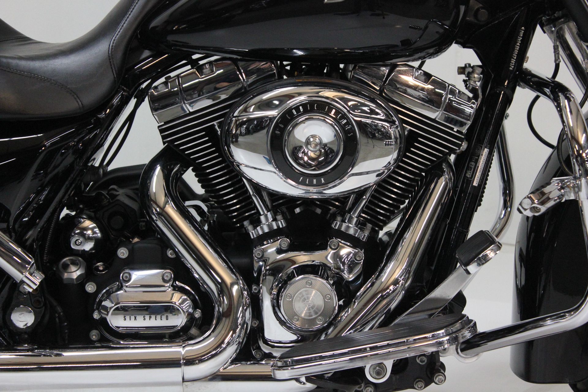 2010 Harley-Davidson Street Glide® in Pittsfield, Massachusetts - Photo 13