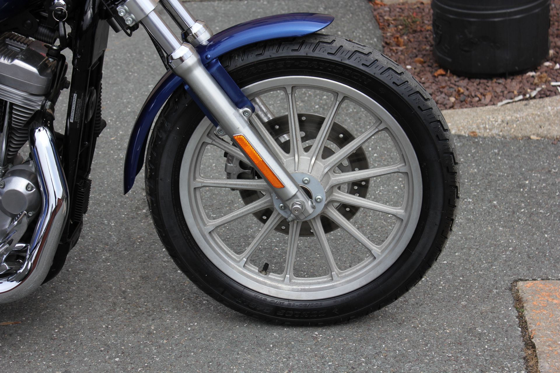 2007 Harley-Davidson Sportster® 883 Low in Pittsfield, Massachusetts - Photo 20