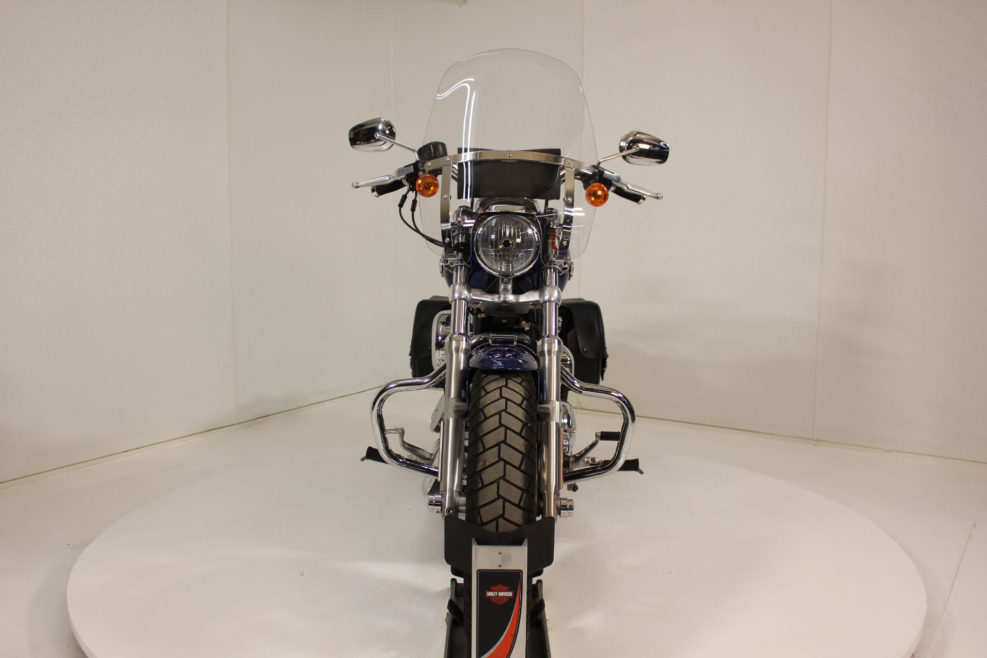 2015 Harley-Davidson 1200 Custom in Pittsfield, Massachusetts - Photo 7
