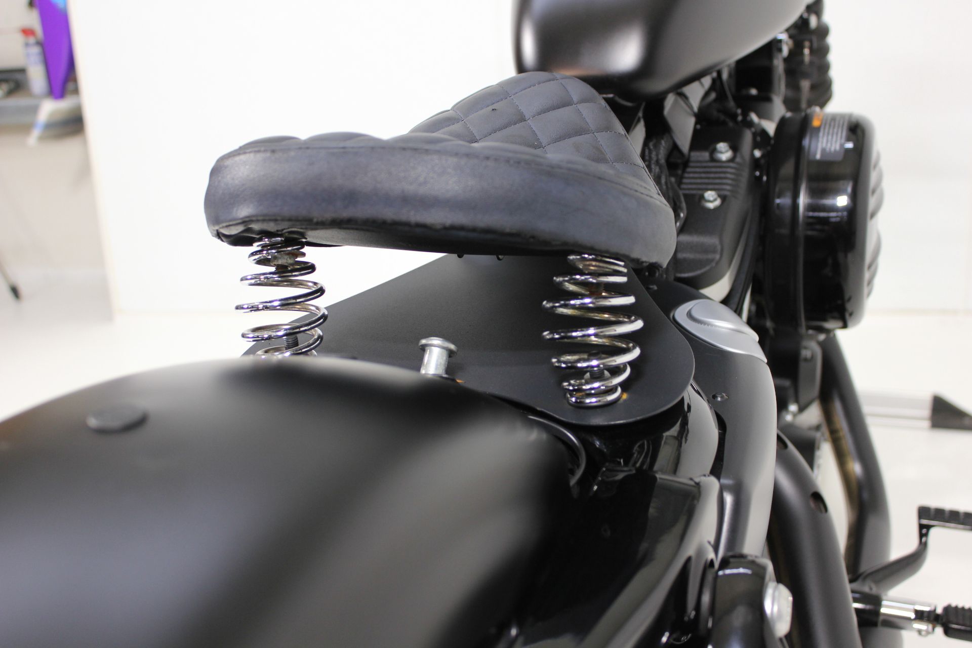 2021 Harley-Davidson Iron 883™ in Pittsfield, Massachusetts - Photo 18
