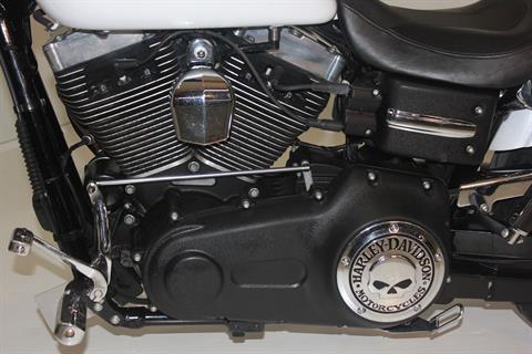 2011 Harley-Davidson Dyna® Fat Bob® in Pittsfield, Massachusetts - Photo 17