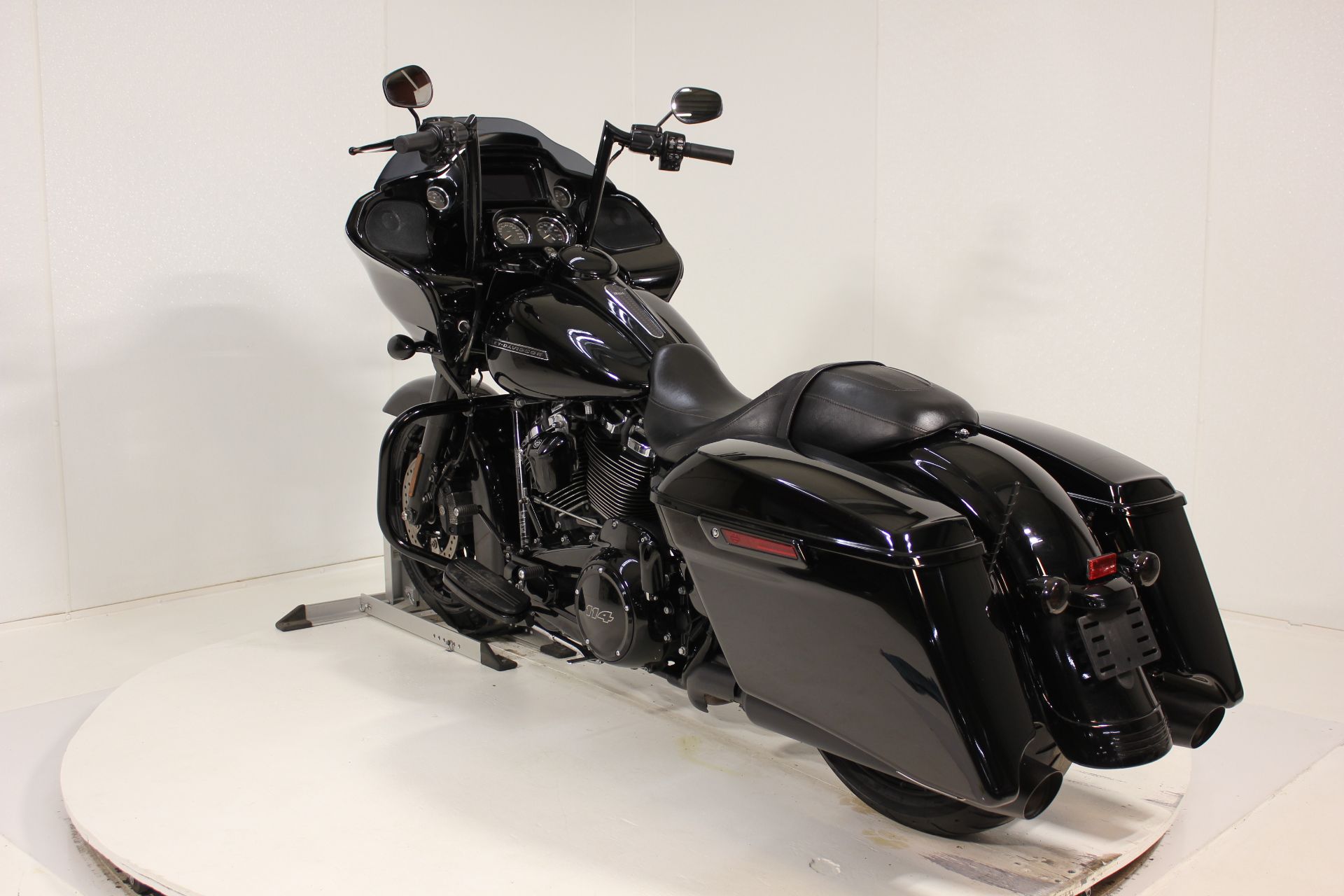 2020 Harley-Davidson Road Glide® Special in Pittsfield, Massachusetts - Photo 2