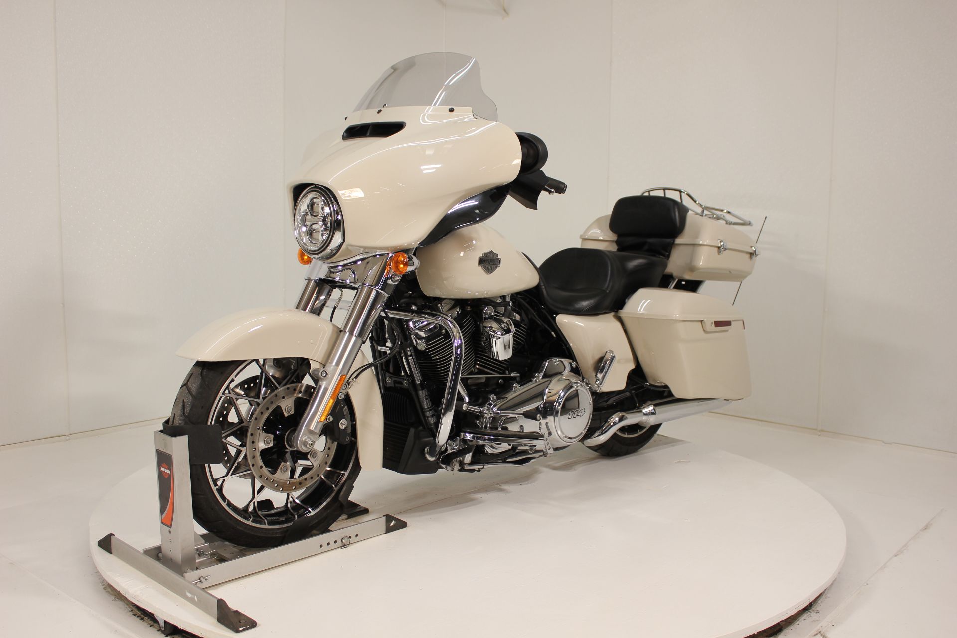 2022 Harley-Davidson Street Glide® Special in Pittsfield, Massachusetts - Photo 8