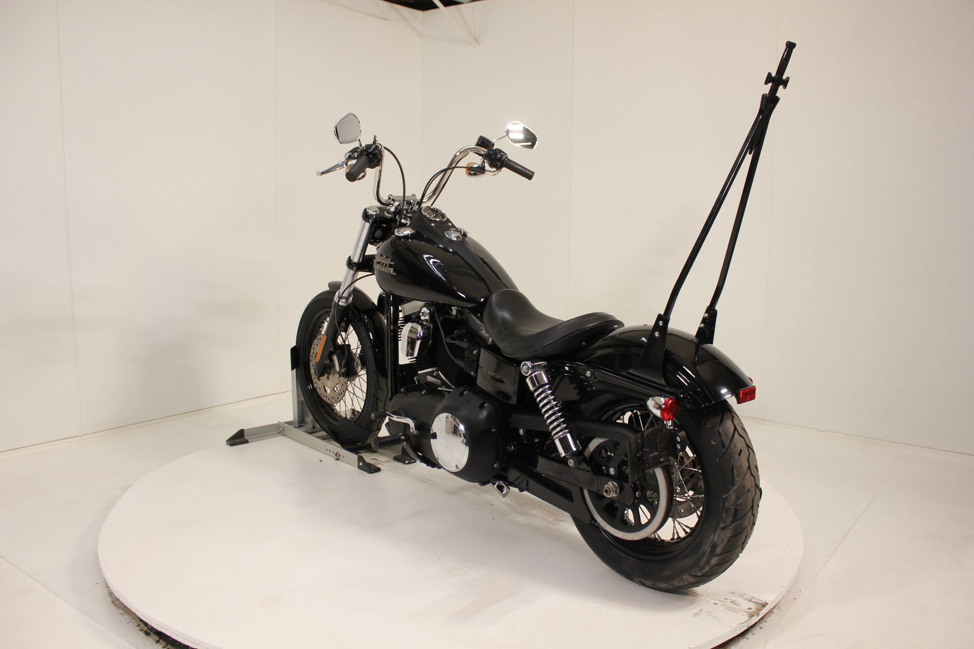 2015 Harley-Davidson Street Bob® in Pittsfield, Massachusetts - Photo 2
