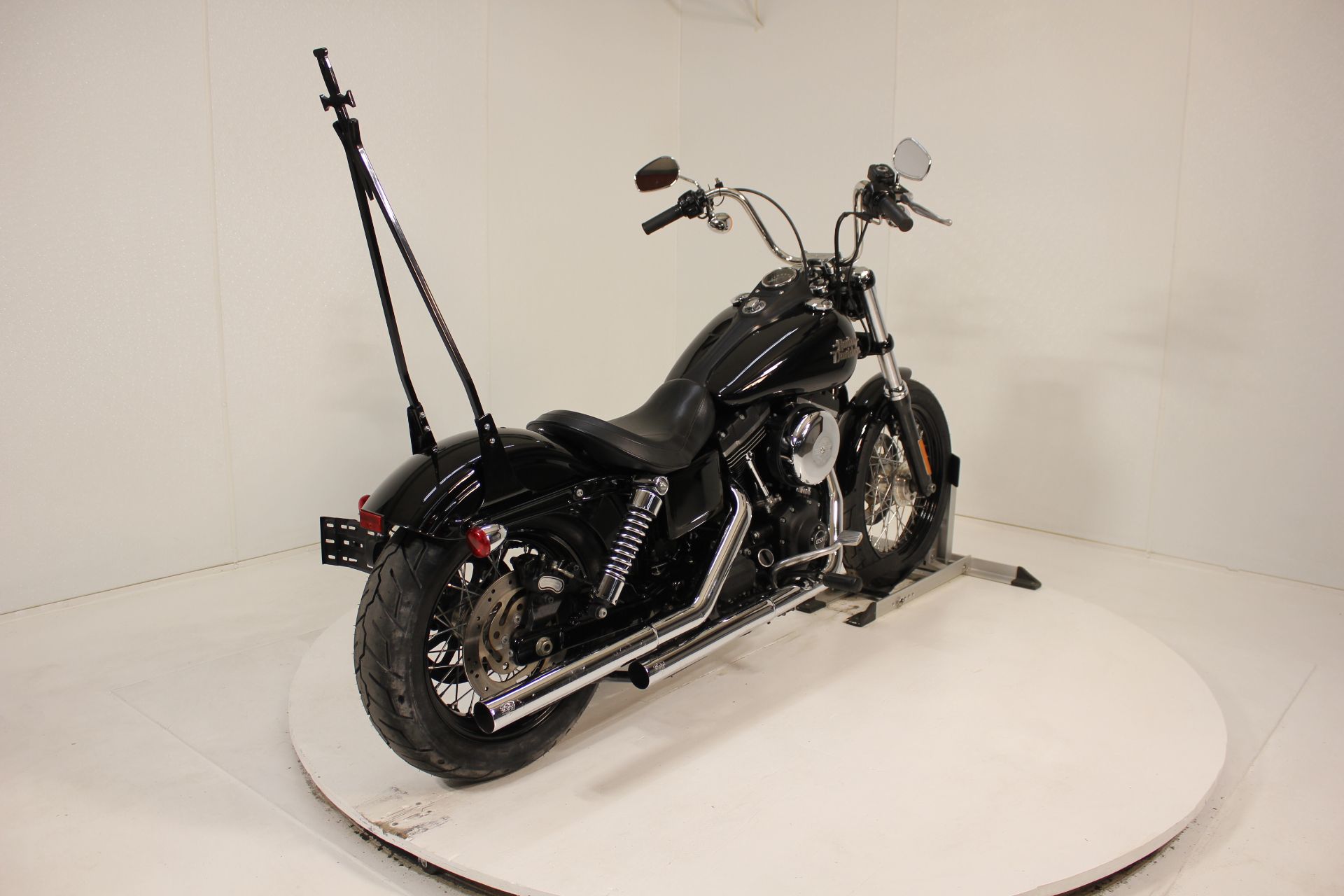 2015 Harley-Davidson Street Bob® in Pittsfield, Massachusetts - Photo 4