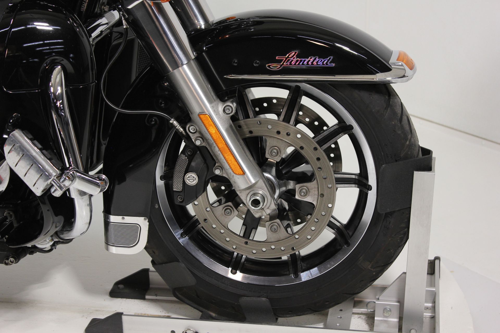 2015 Harley-Davidson Electra Glide® Ultra Classic® in Pittsfield, Massachusetts - Photo 17