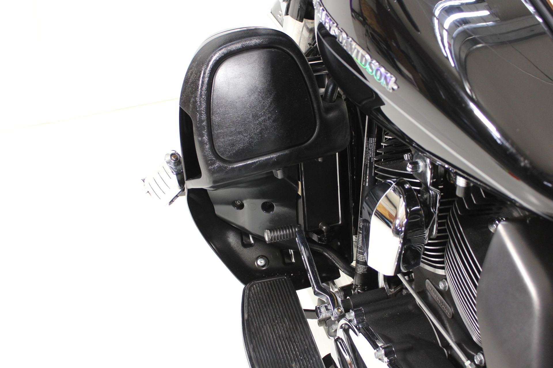2015 Harley-Davidson Electra Glide® Ultra Classic® in Pittsfield, Massachusetts - Photo 18