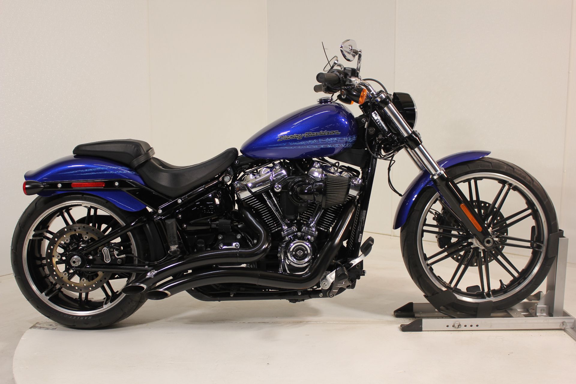 2019 Harley-Davidson Breakout® 114 in Pittsfield, Massachusetts - Photo 5