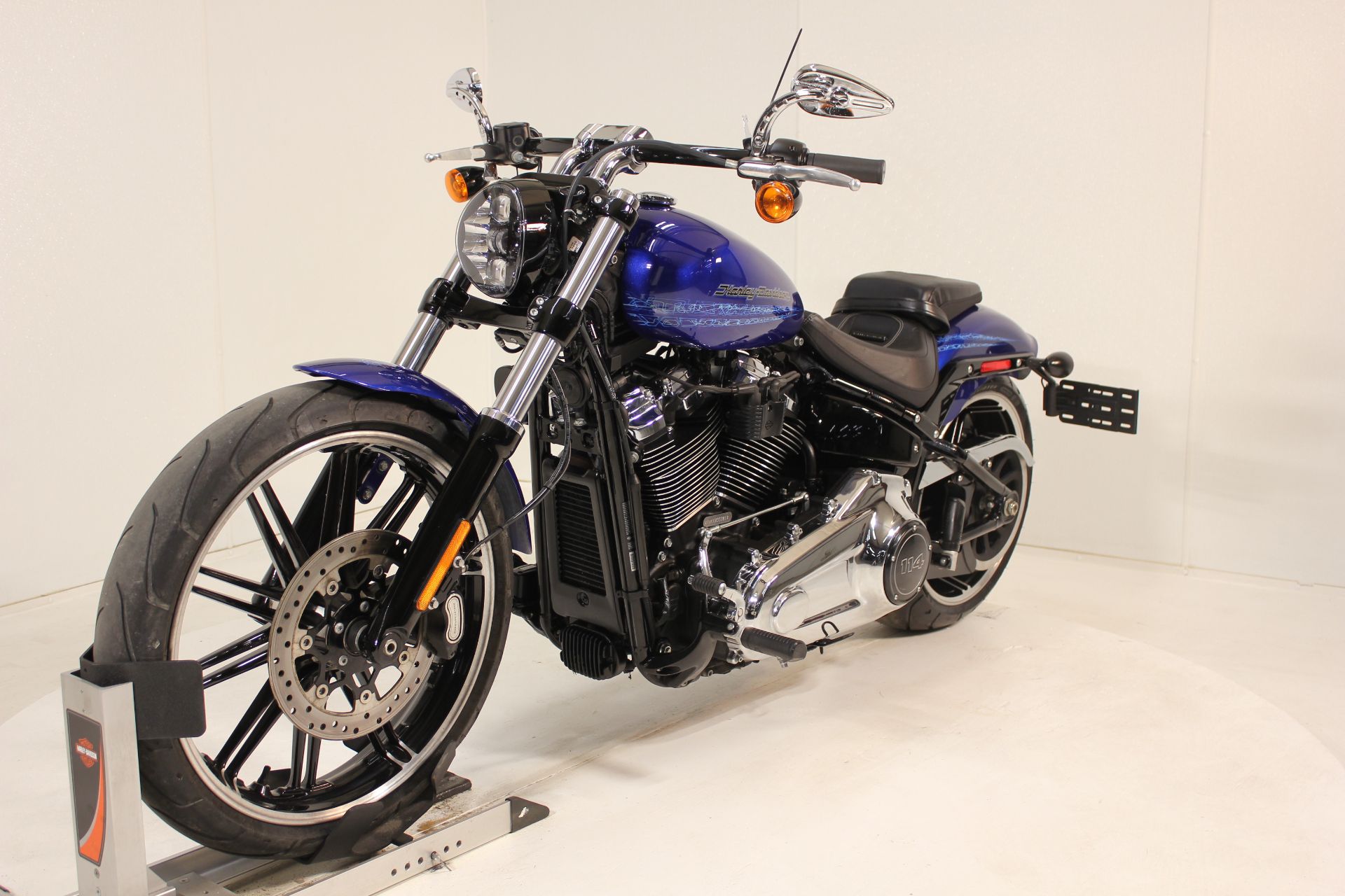 2019 Harley-Davidson Breakout® 114 in Pittsfield, Massachusetts - Photo 8