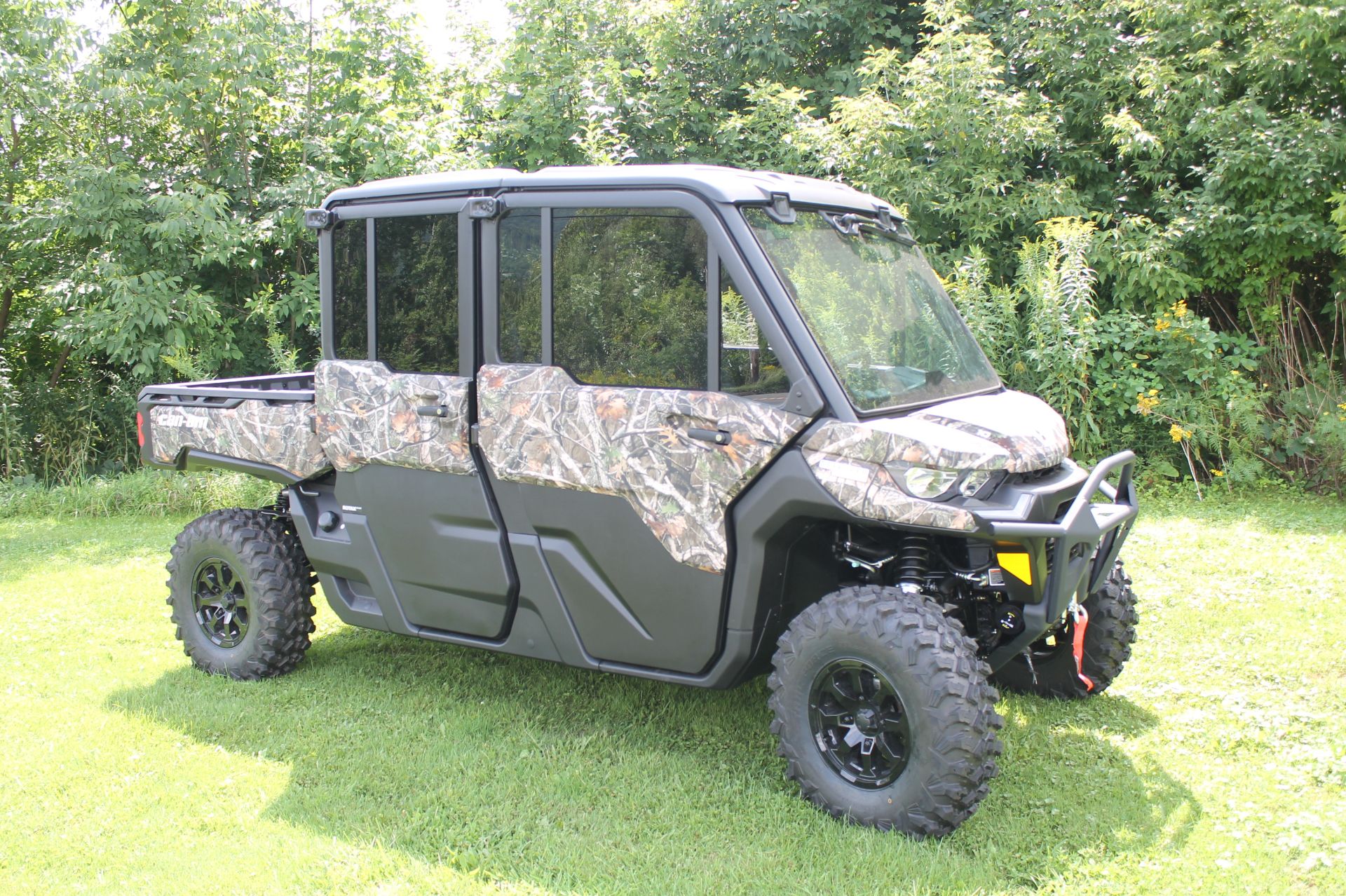 2025 Can-Am Defender MAX Limited in Adams, Massachusetts