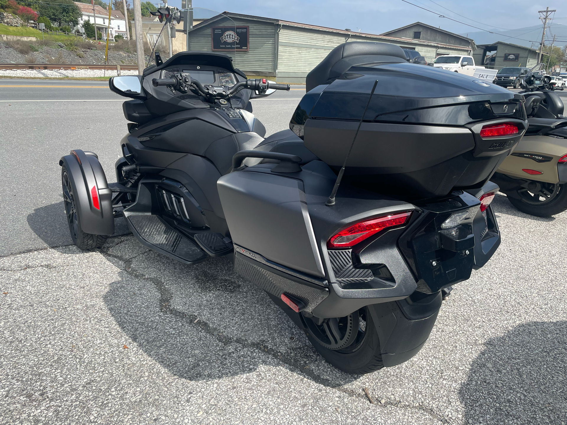 2023 Can-Am Spyder RT Limited in Rutland, Vermont - Photo 4