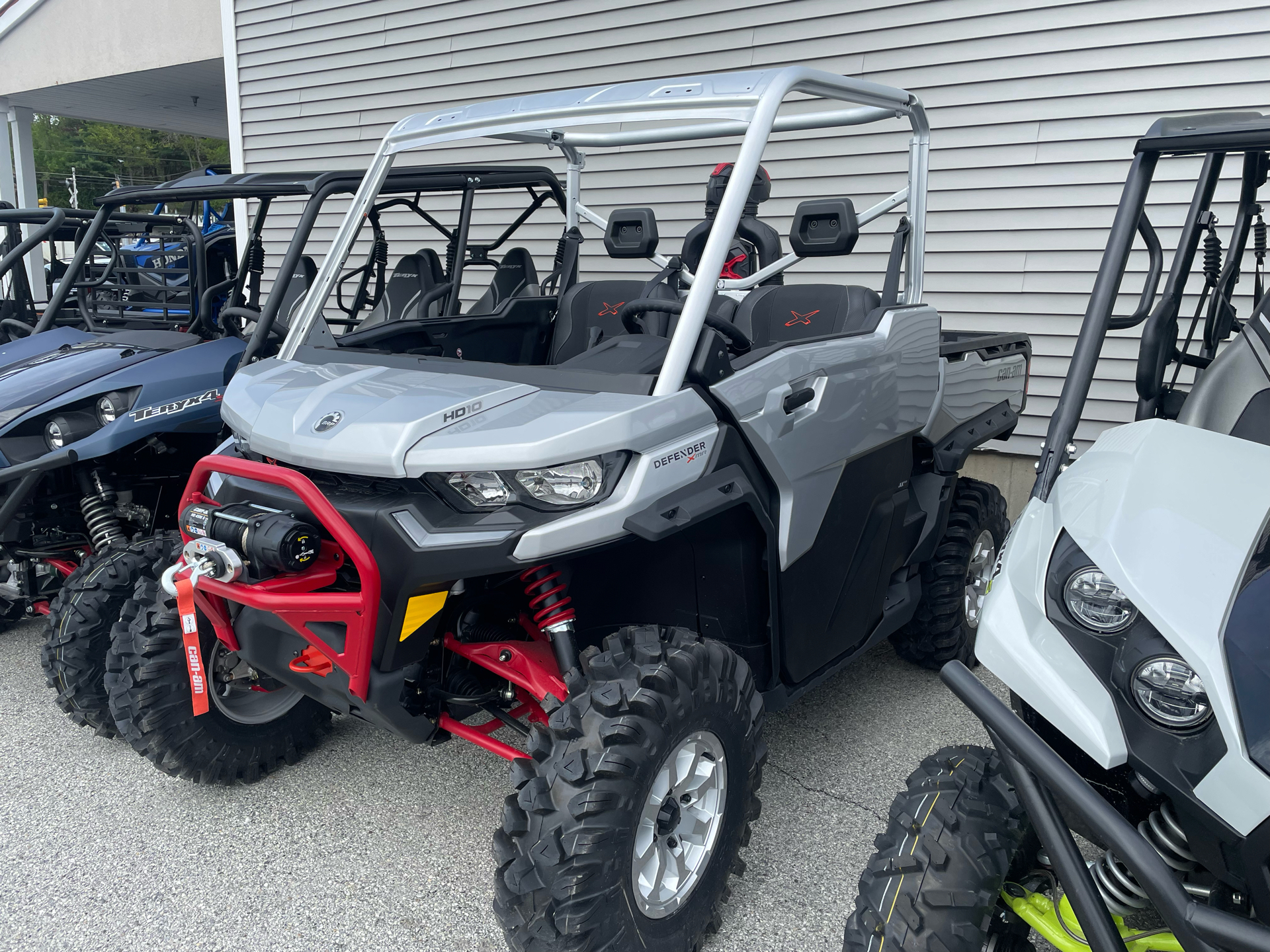 2024 Can-Am Defender X MR With Half Doors in Rutland, Vermont - Photo 1