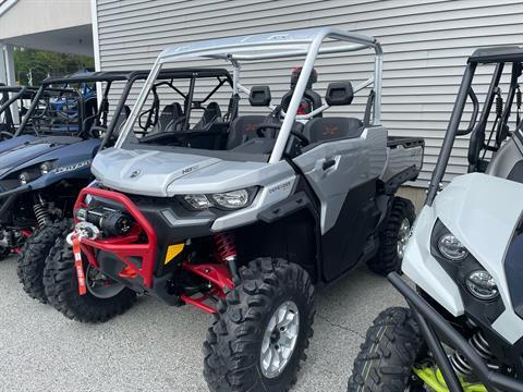 2024 Can-Am Defender X MR With Half Doors in Rutland, Vermont - Photo 1