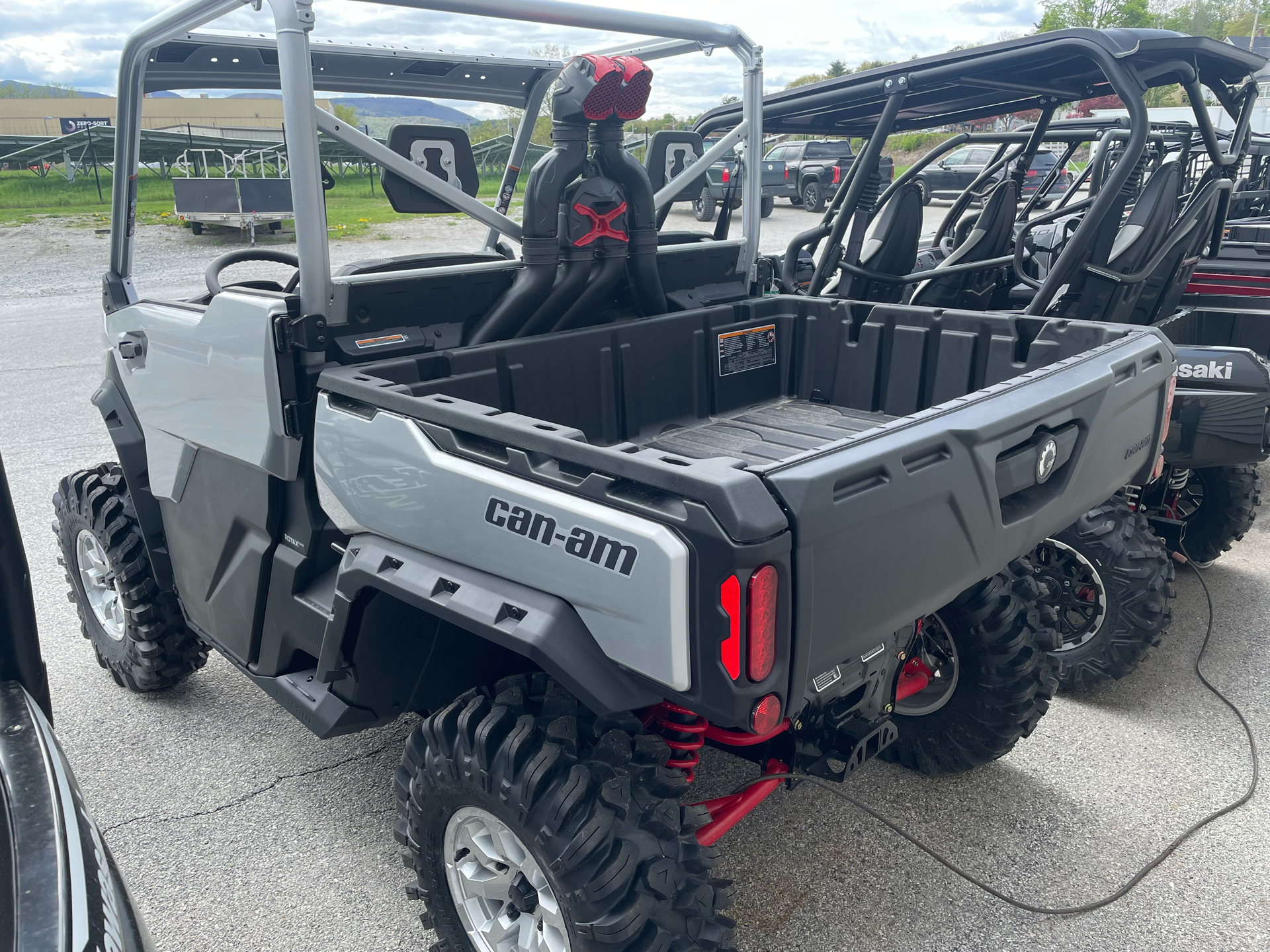 2024 Can-Am Defender X MR With Half Doors in Rutland, Vermont - Photo 4