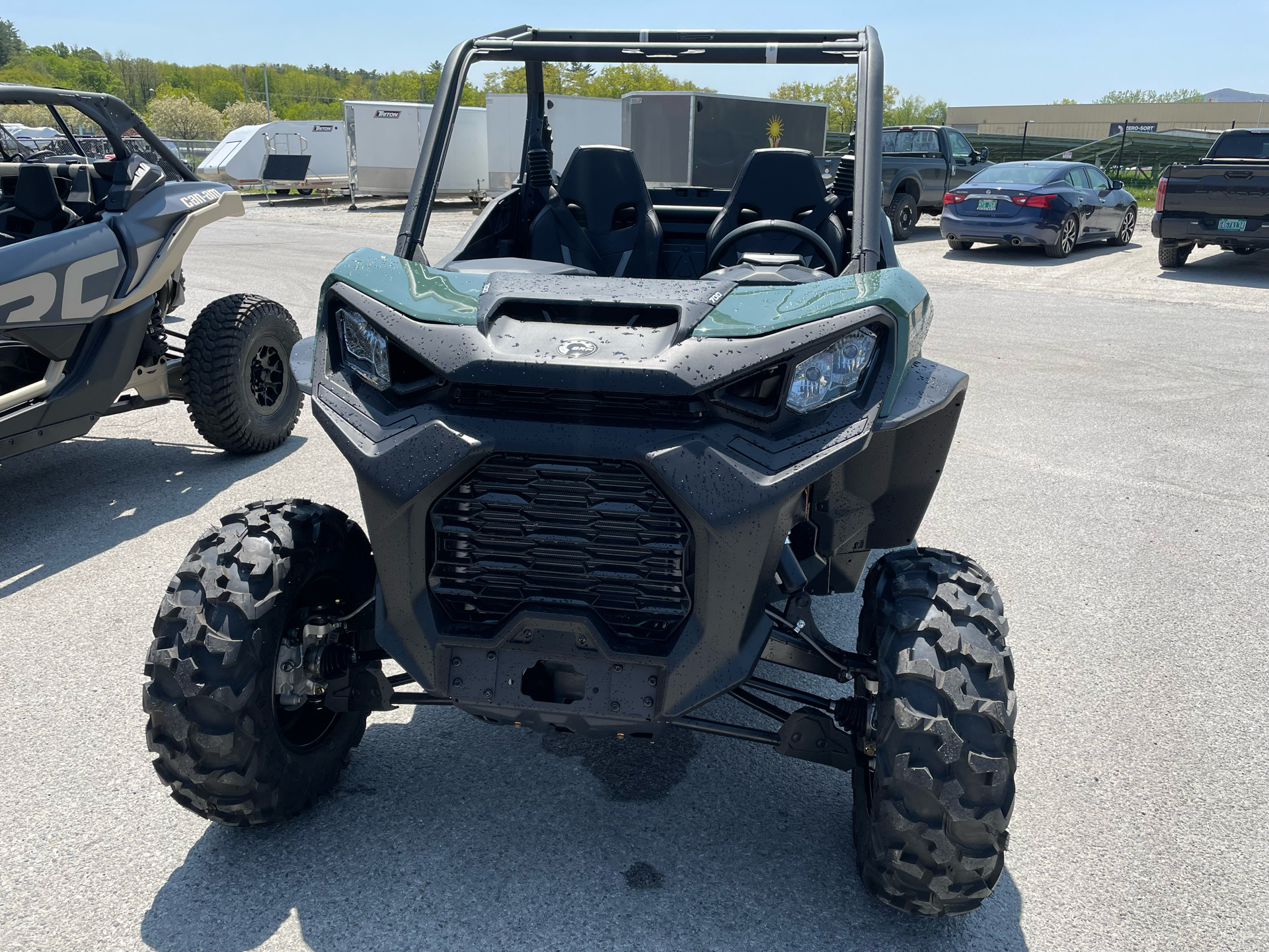 2023 Can-Am Commander DPS 700 in Rutland, Vermont - Photo 2