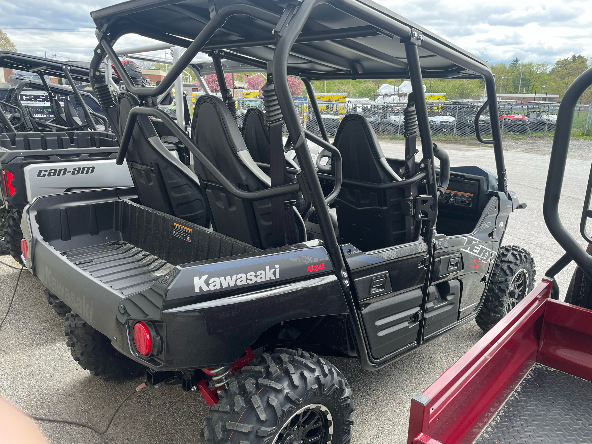 2024 Kawasaki Teryx4 S LE in Rutland, Vermont - Photo 3