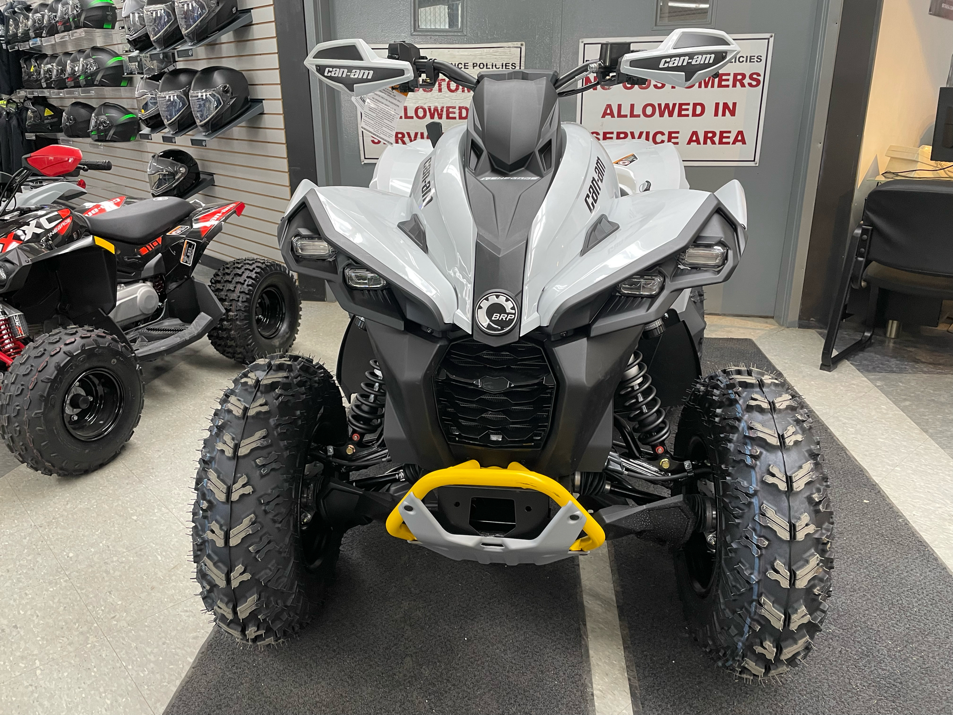 2023 Can-Am Renegade X XC 1000R in Rutland, Vermont - Photo 2