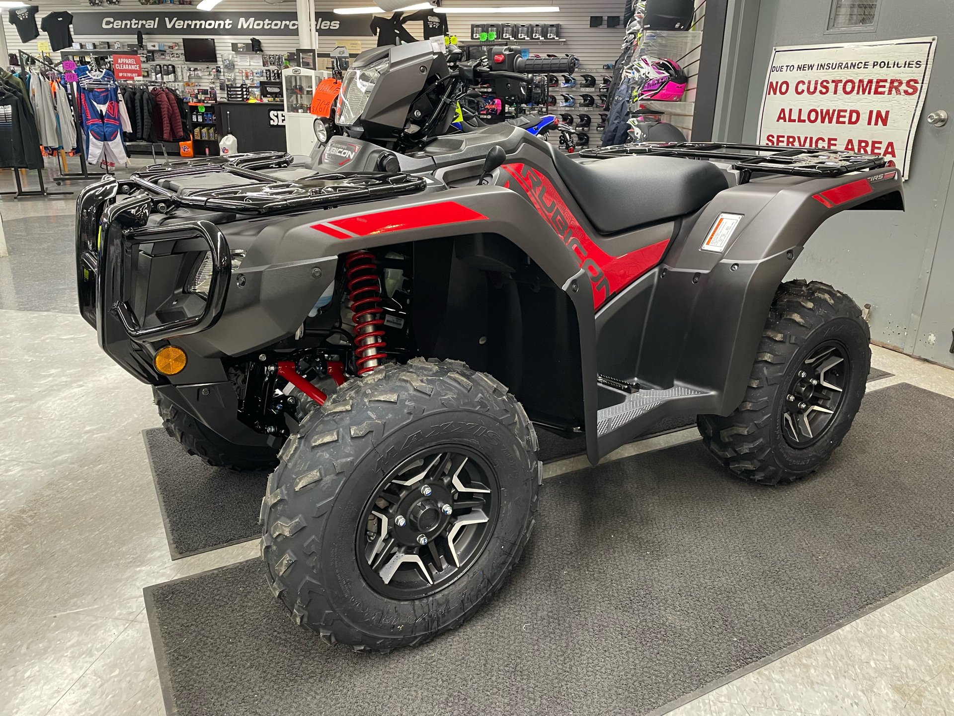 2024 Honda FourTrax Foreman Rubicon 4x4 Automatic DCT EPS Deluxe in Rutland, Vermont - Photo 2