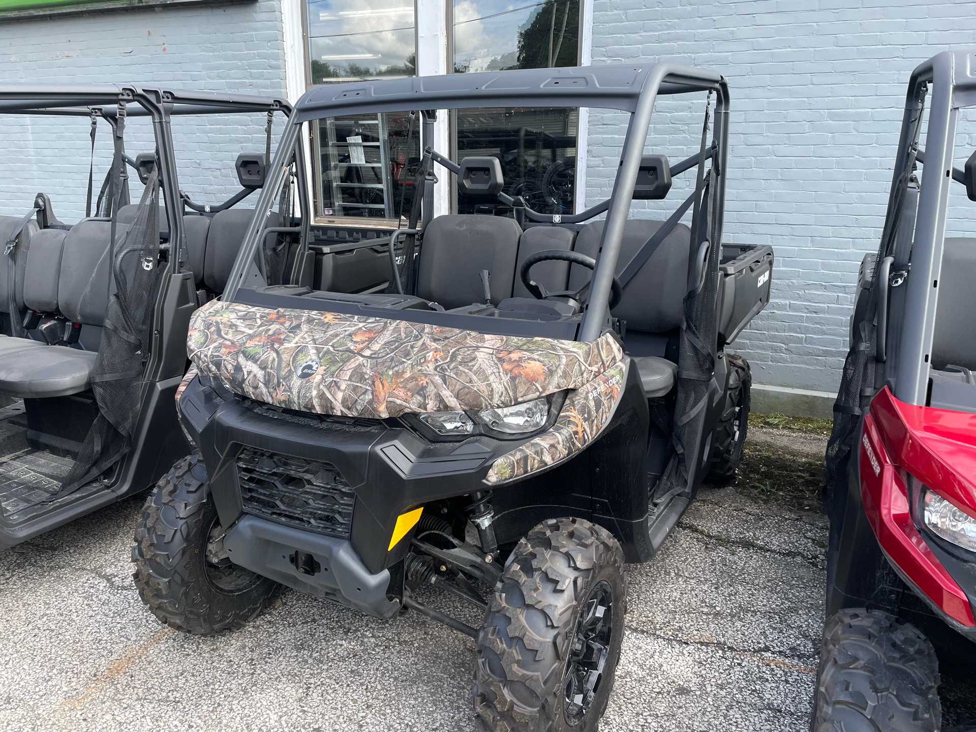 2024 Can-Am Defender DPS HD7 in Rutland, Vermont - Photo 1