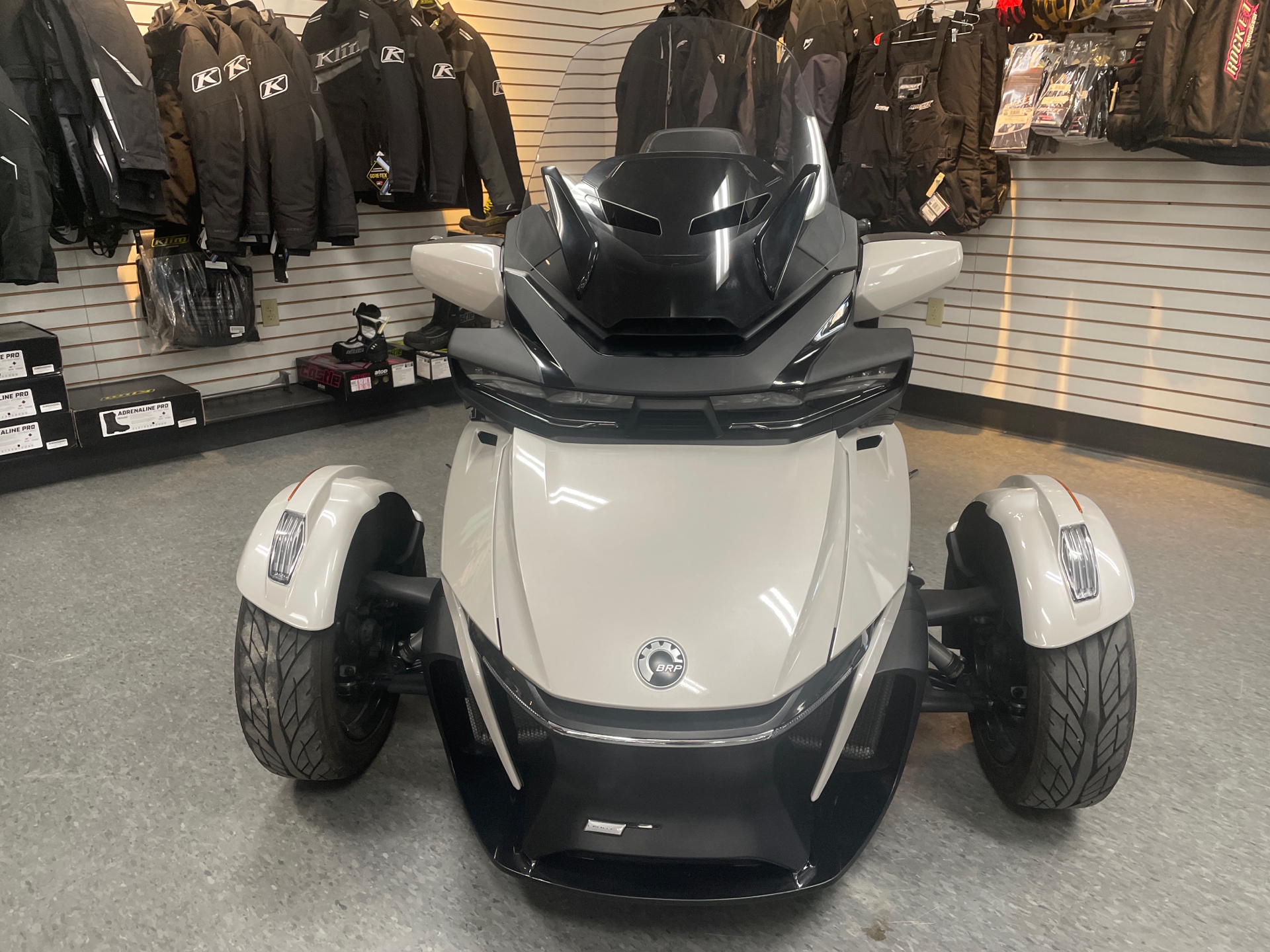 2020 Can-Am Spyder RT Limited in Rutland, Vermont - Photo 2