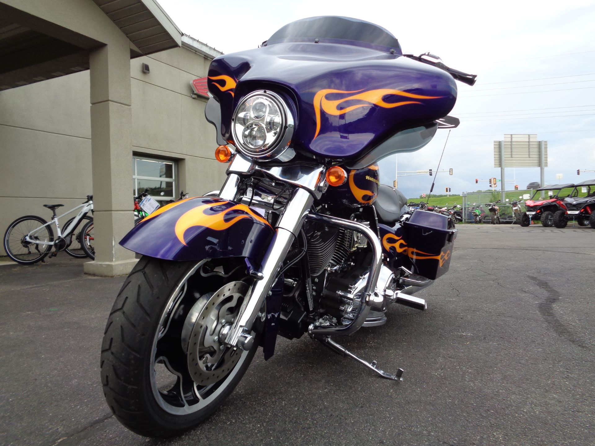 2012 Harley-Davidson Street Glide® in North Mankato, Minnesota - Photo 4