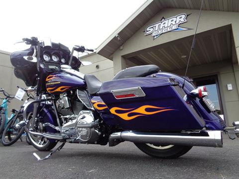 2012 Harley-Davidson Street Glide® in North Mankato, Minnesota - Photo 6