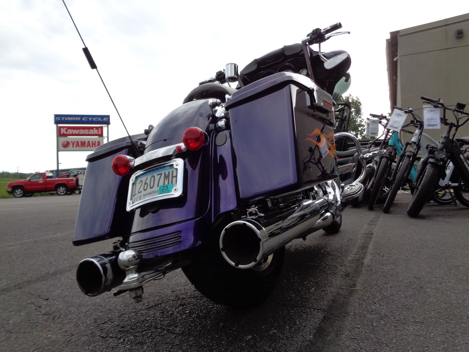 2012 Harley-Davidson Street Glide® in North Mankato, Minnesota - Photo 9