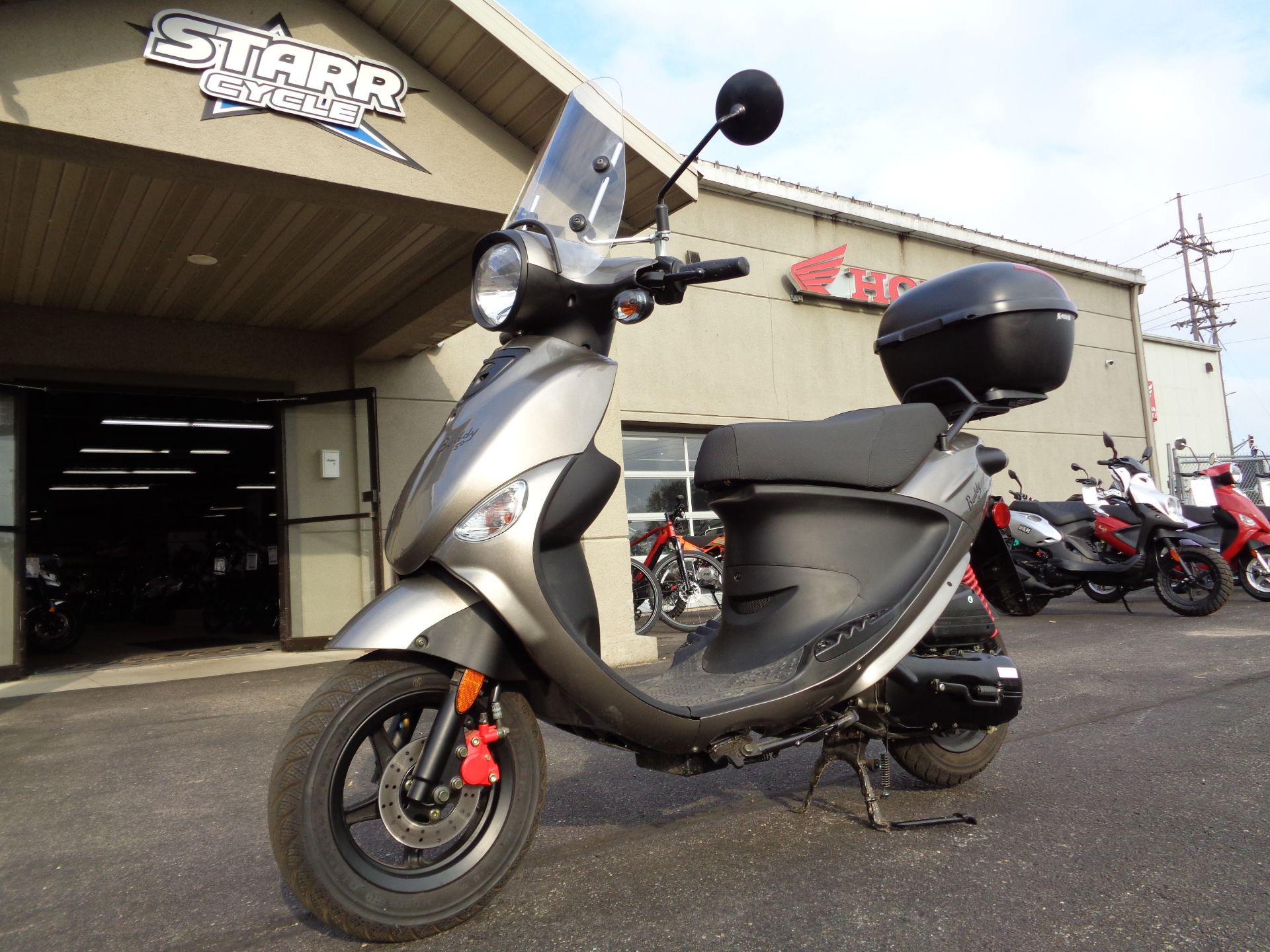 2022 Genuine Scooters Buddy 50 in North Mankato, Minnesota - Photo 5