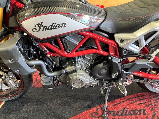 2022 Indian Motorcycle FTR R Carbon in Wilmington, Delaware - Photo 5