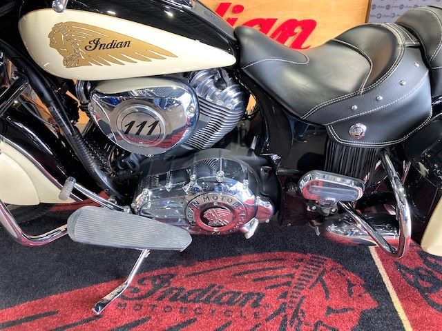 2019 Indian Chieftain® Classic ABS in Wilmington, Delaware - Photo 9