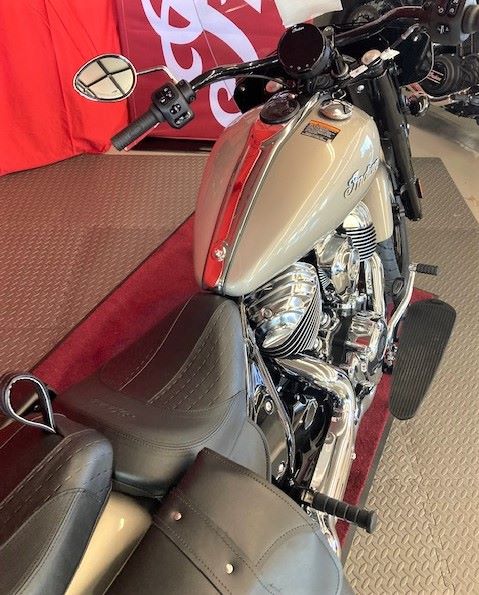 2023 Indian Motorcycle Super Chief Limited ABS in Wilmington, Delaware - Photo 4