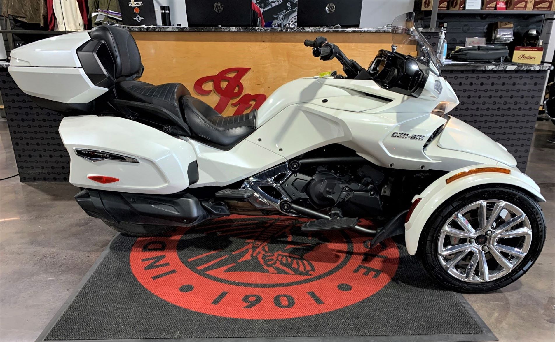 2018 Can-Am Spyder F3 Limited in Wilmington, Delaware - Photo 1