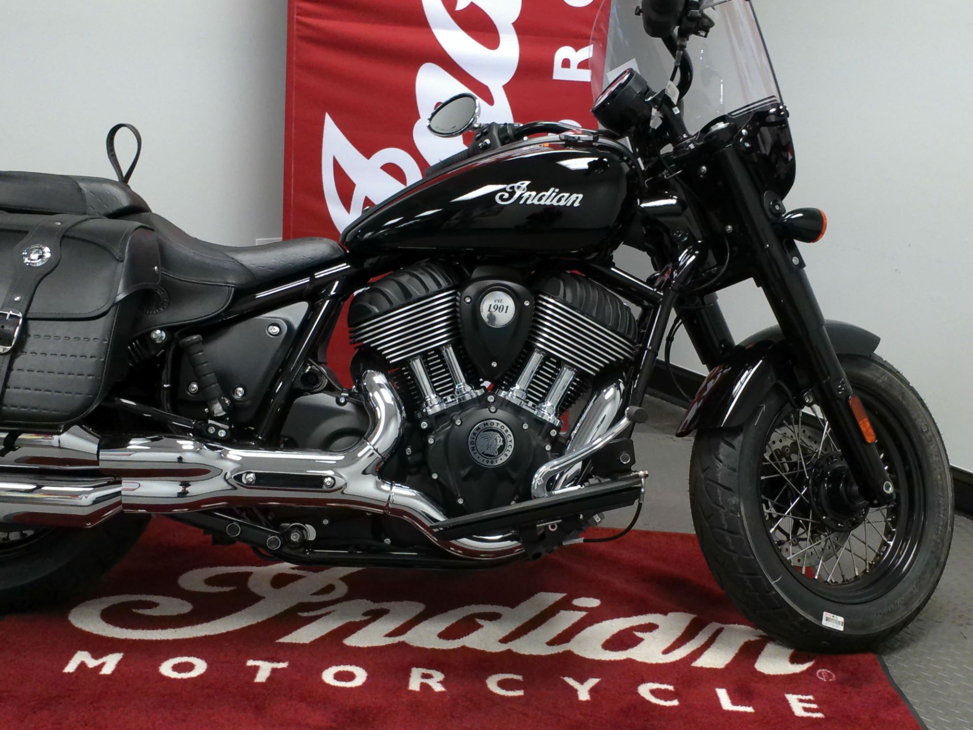 2023 Indian Motorcycle Super Chief ABS in Wilmington, Delaware - Photo 2