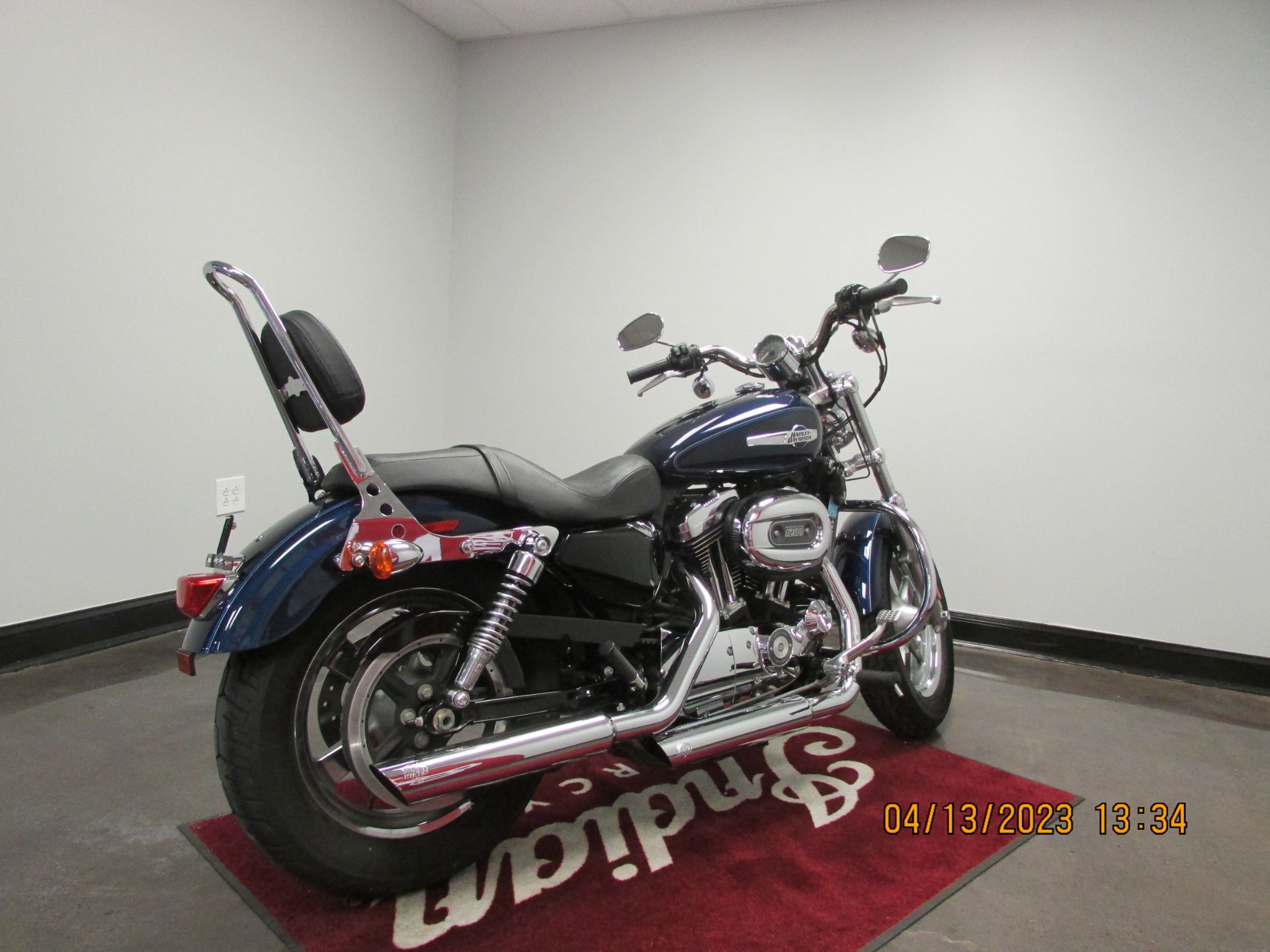2013 Harley-Davidson Sportster® 1200 Custom in Wilmington, Delaware - Photo 6