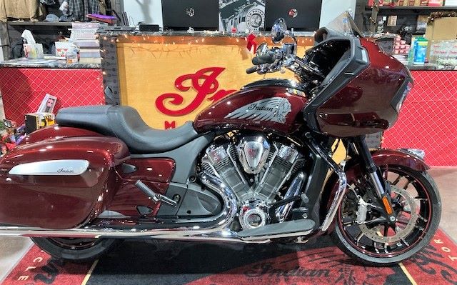 2023 Indian Motorcycle Challenger® Limited in Wilmington, Delaware - Photo 5