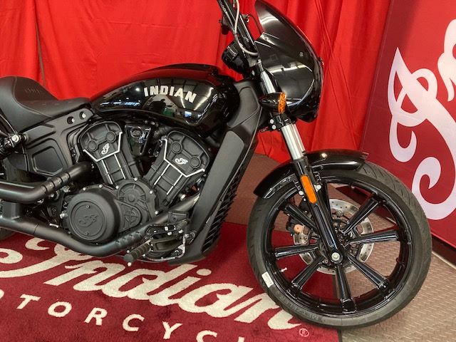 2022 Indian Motorcycle Scout® Rogue Sixty ABS in Wilmington, Delaware - Photo 2