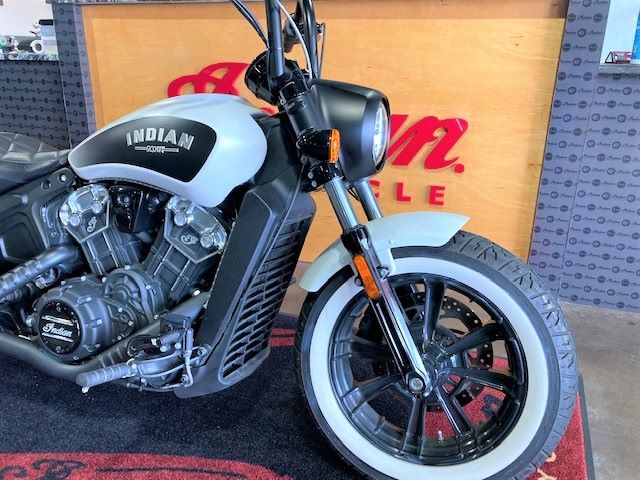 2019 Indian Scout® Bobber ABS in Wilmington, Delaware - Photo 2