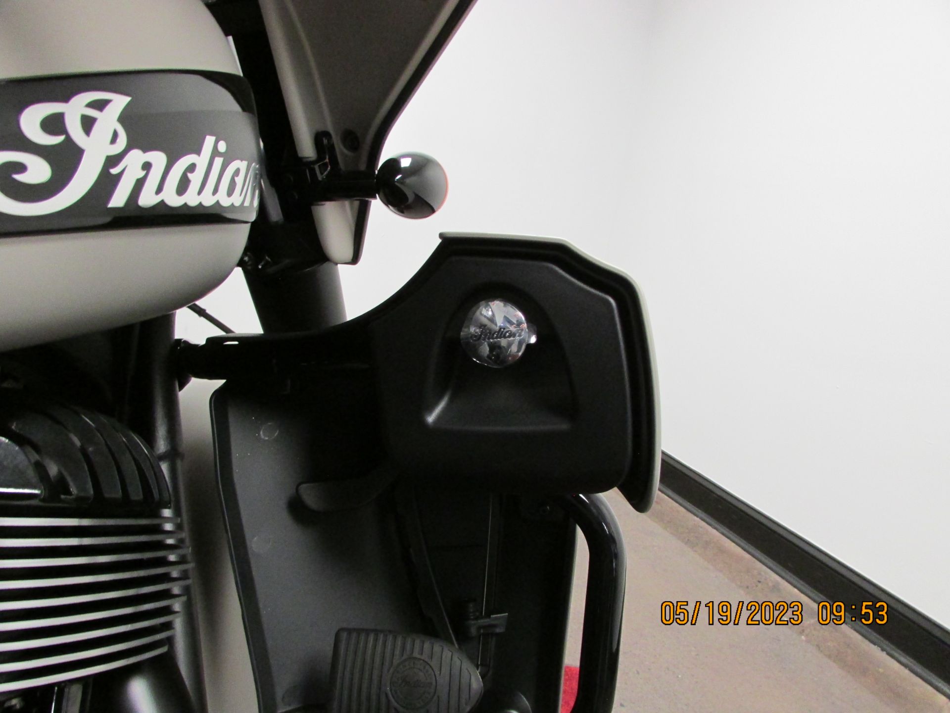 2023 Indian Motorcycle Roadmaster® Dark Horse® in Wilmington, Delaware - Photo 9