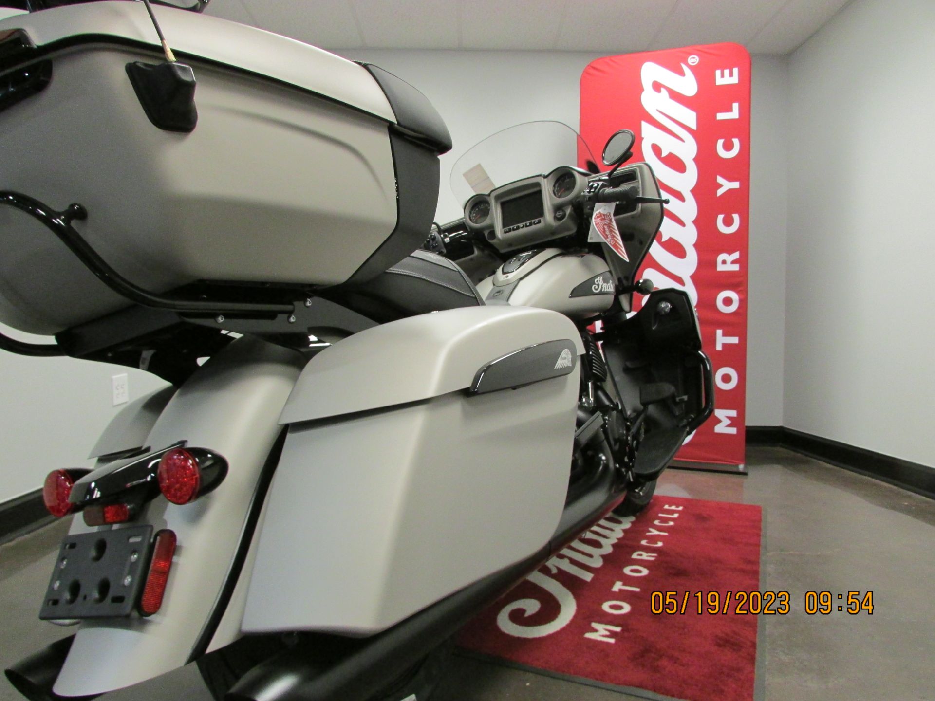 2023 Indian Motorcycle Roadmaster® Dark Horse® in Wilmington, Delaware - Photo 18