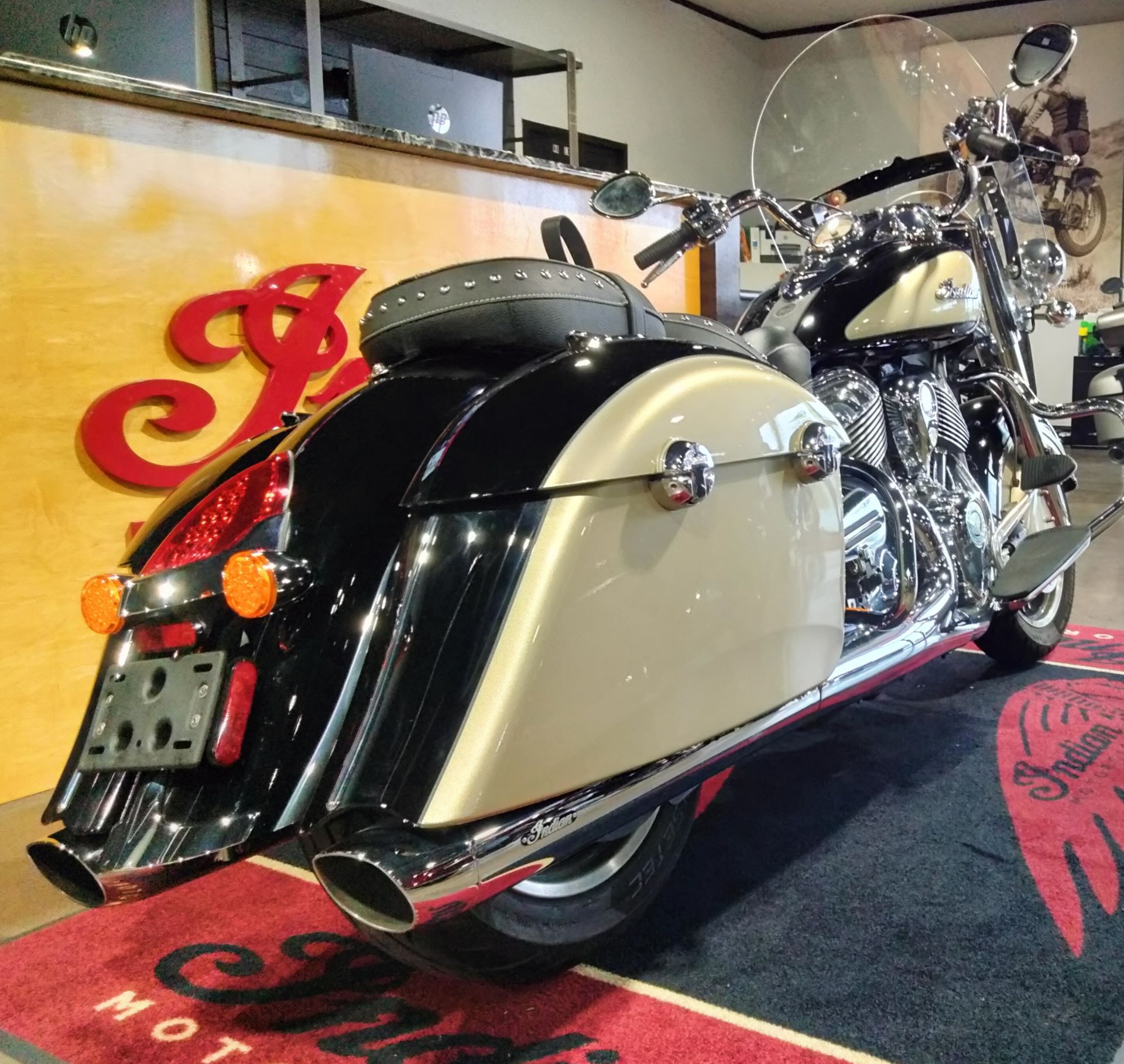 2021 Indian Motorcycle Springfield® in Wilmington, Delaware - Photo 4
