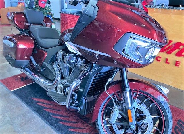 2022 Indian Motorcycle Challenger® Limited in Wilmington, Delaware - Photo 3