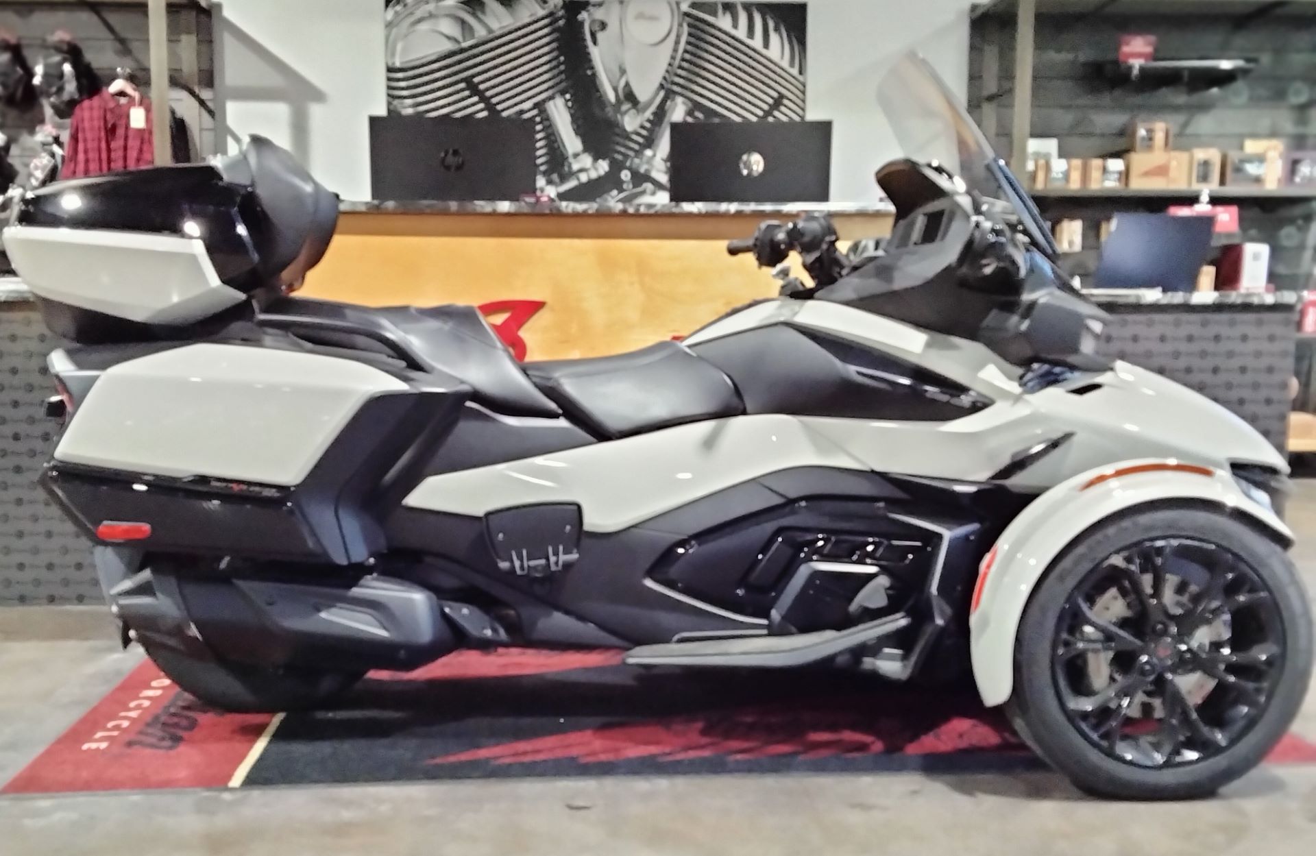 2020 Can-Am Spyder RT Limited in Wilmington, Delaware - Photo 5